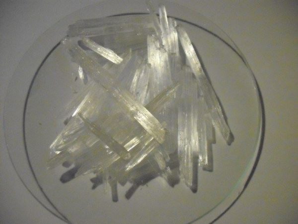 menthol crystals